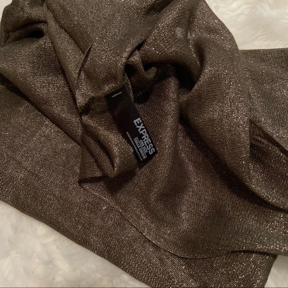 EXPRESS Metallic Bronze Infinity Scarf - Picture 6 of 6